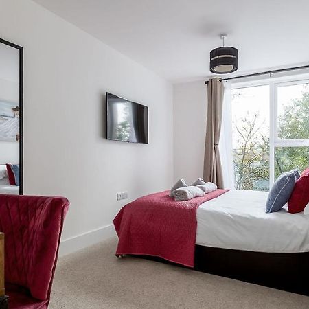 Stylish Town Centre Apartment, W Parking, Nr Beach Bournemouth Exterior foto