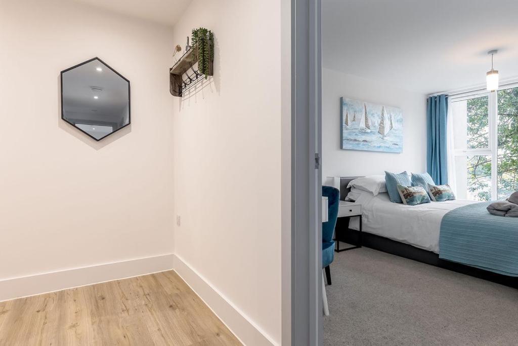 Stylish Town Centre Apartment, W Parking, Nr Beach Bournemouth Exterior foto