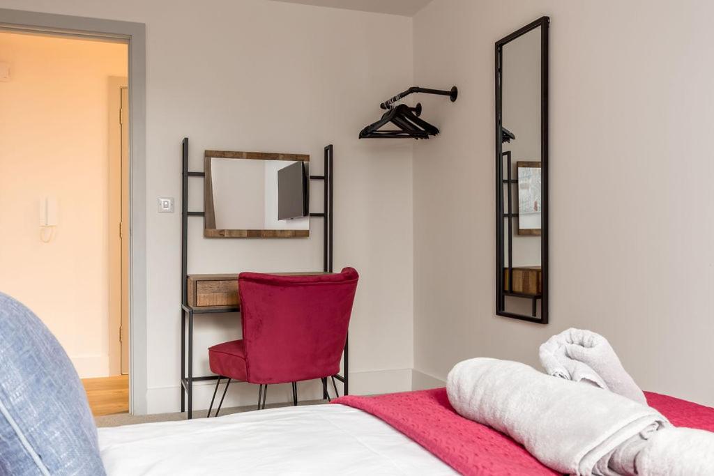 Stylish Town Centre Apartment, W Parking, Nr Beach Bournemouth Exterior foto